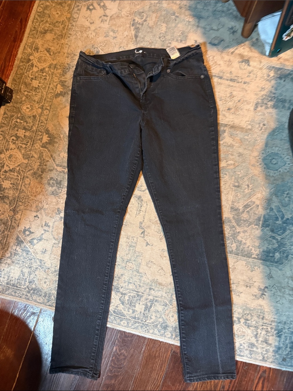 Old Navy Women's Black Skinny Jeans